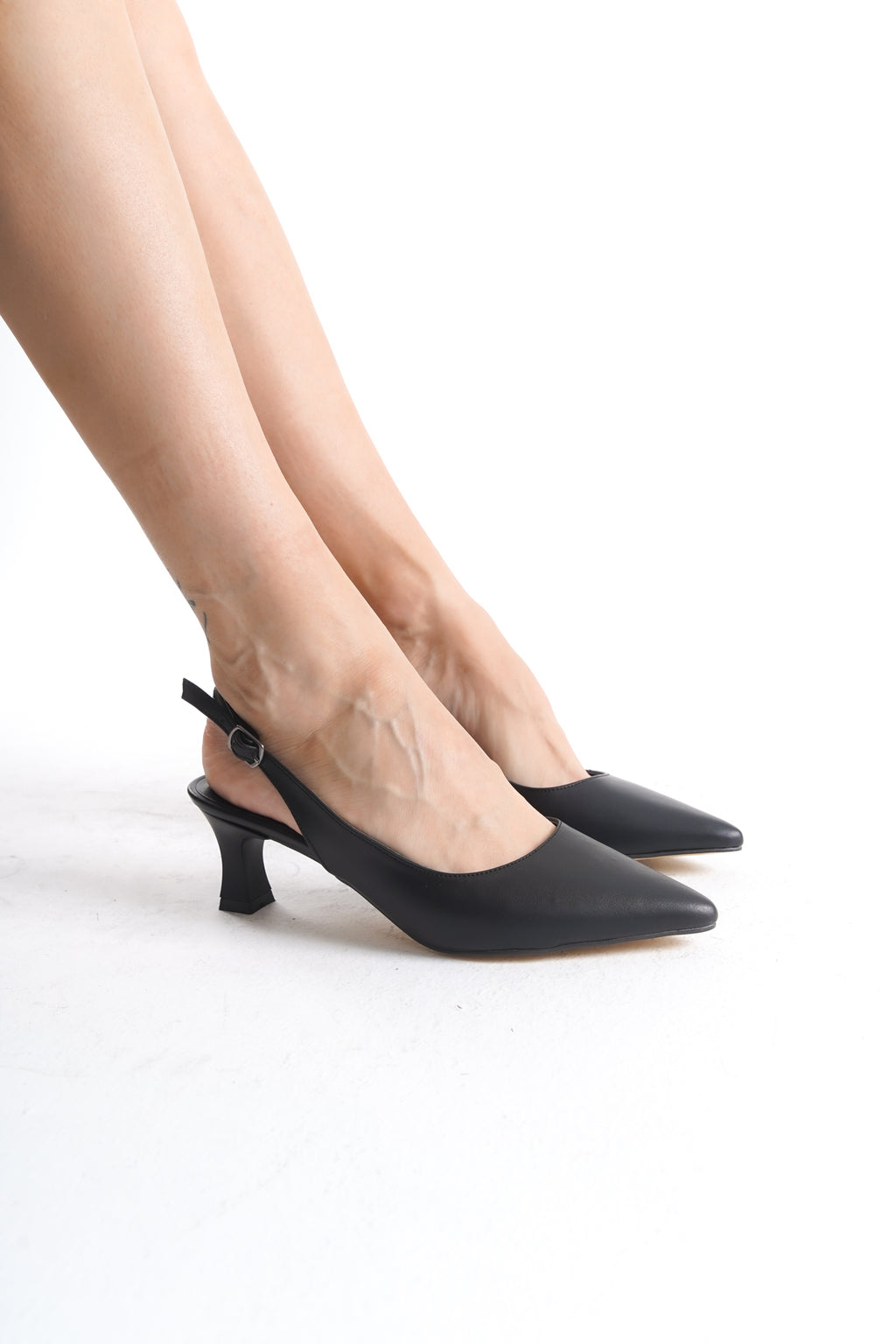 Arkası Açık Kısa Topuklu Stiletto - Siyah