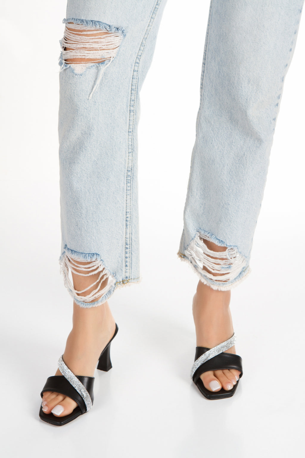 Zlato Taşlı Topuklu Kadın Rahat ve Şık Terlik