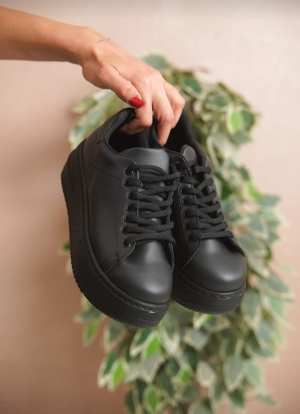 Kadın Siyah Yüksek Tabanlı Sneaker Rahat Ayakkabı