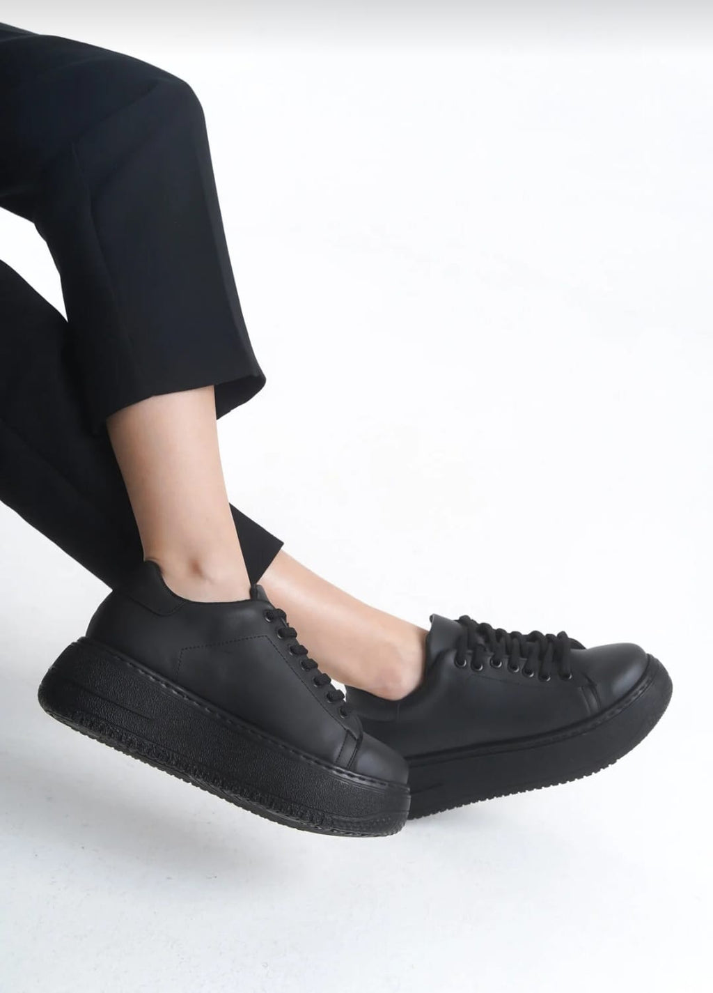 Kadın Siyah Yüksek Tabanlı Sneaker Rahat Ayakkabı